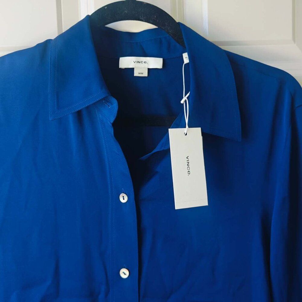 NWT Vince Stretch-Silk Button-Front Blouse in Costal Blue - Picture 6 of 7